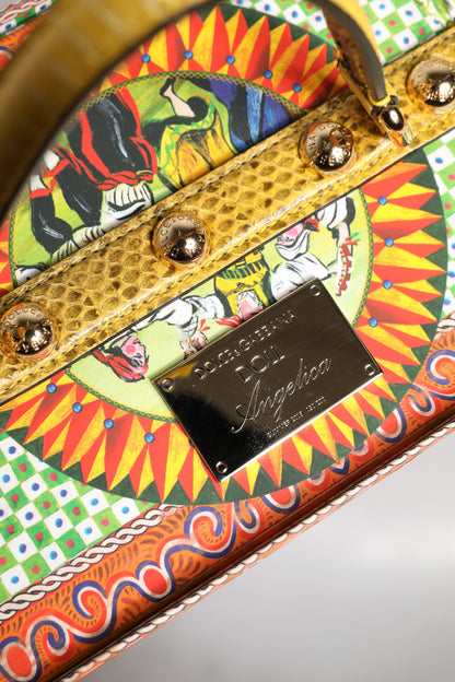 Dolce & Gabbana Rode Jurk Keramiek Porselein Modedoos Leer Sicilië Poppen