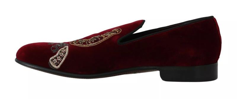 Mocassins en velours bordeaux Dolce &amp; Gabbana, chaussures fer à cheval