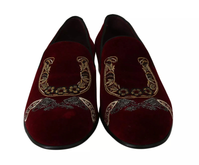 Mocassins en velours bordeaux Dolce &amp; Gabbana, chaussures fer à cheval