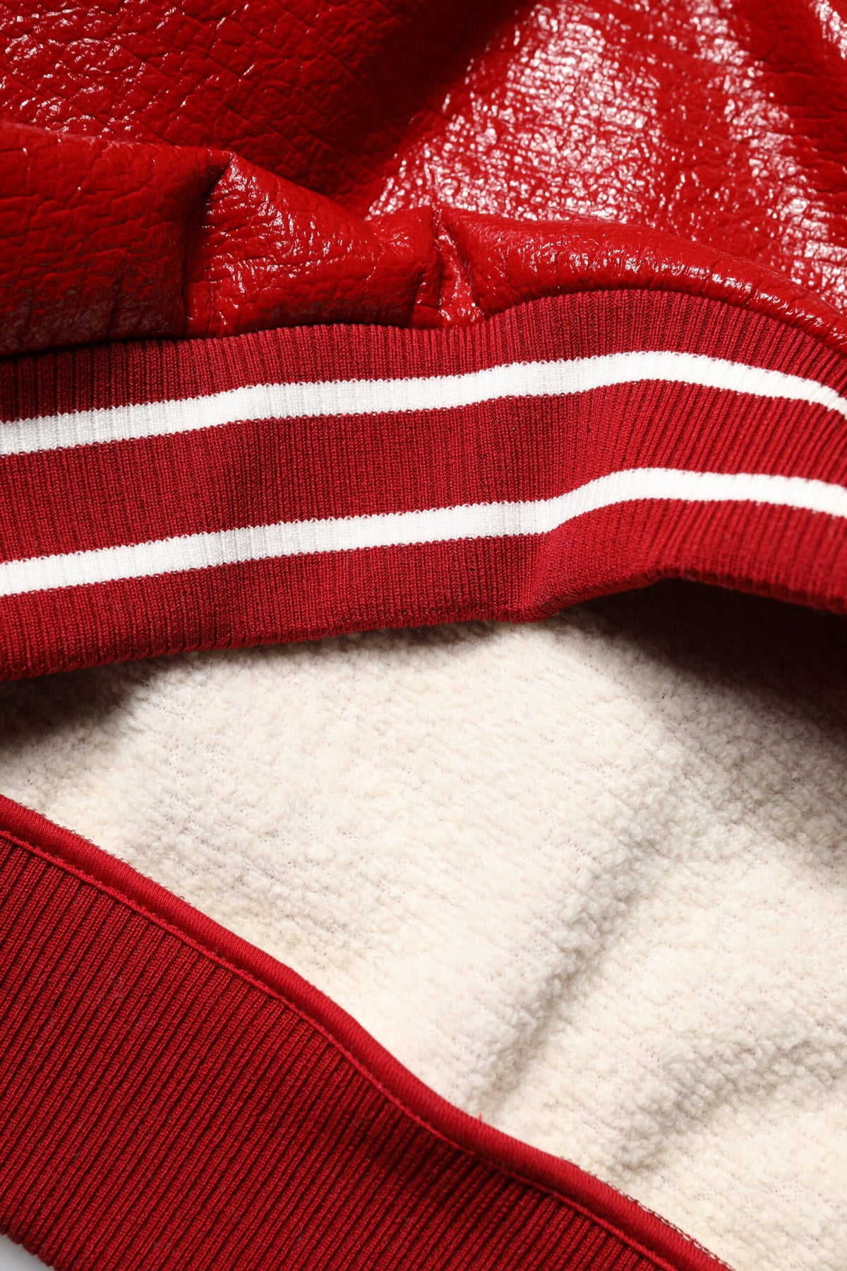 Pull en Laine Rouge Dolce & Gabbana avec Broderie DGLogo