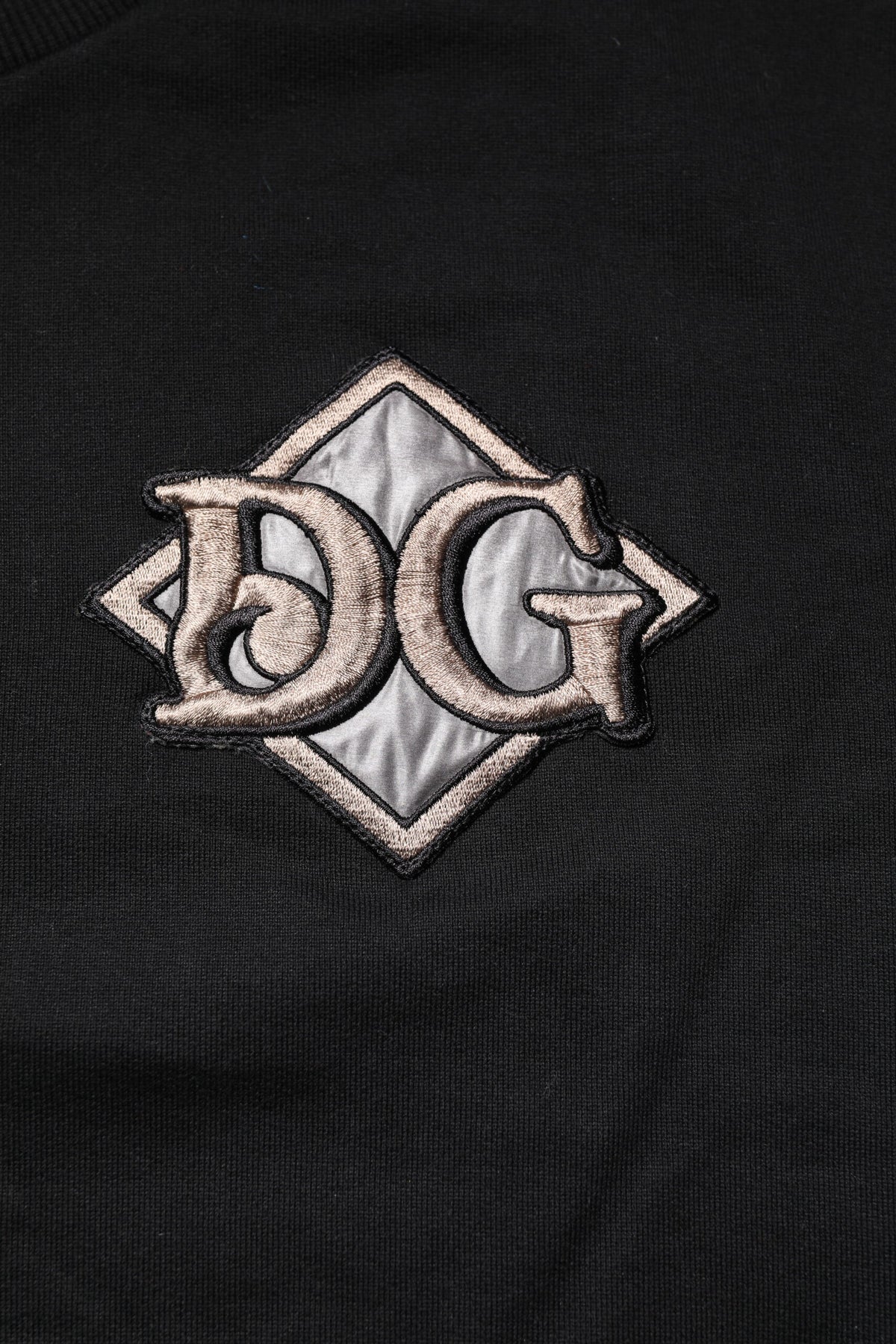 Pull en coton noir brodé du logo Dolce &amp; Gabbana
