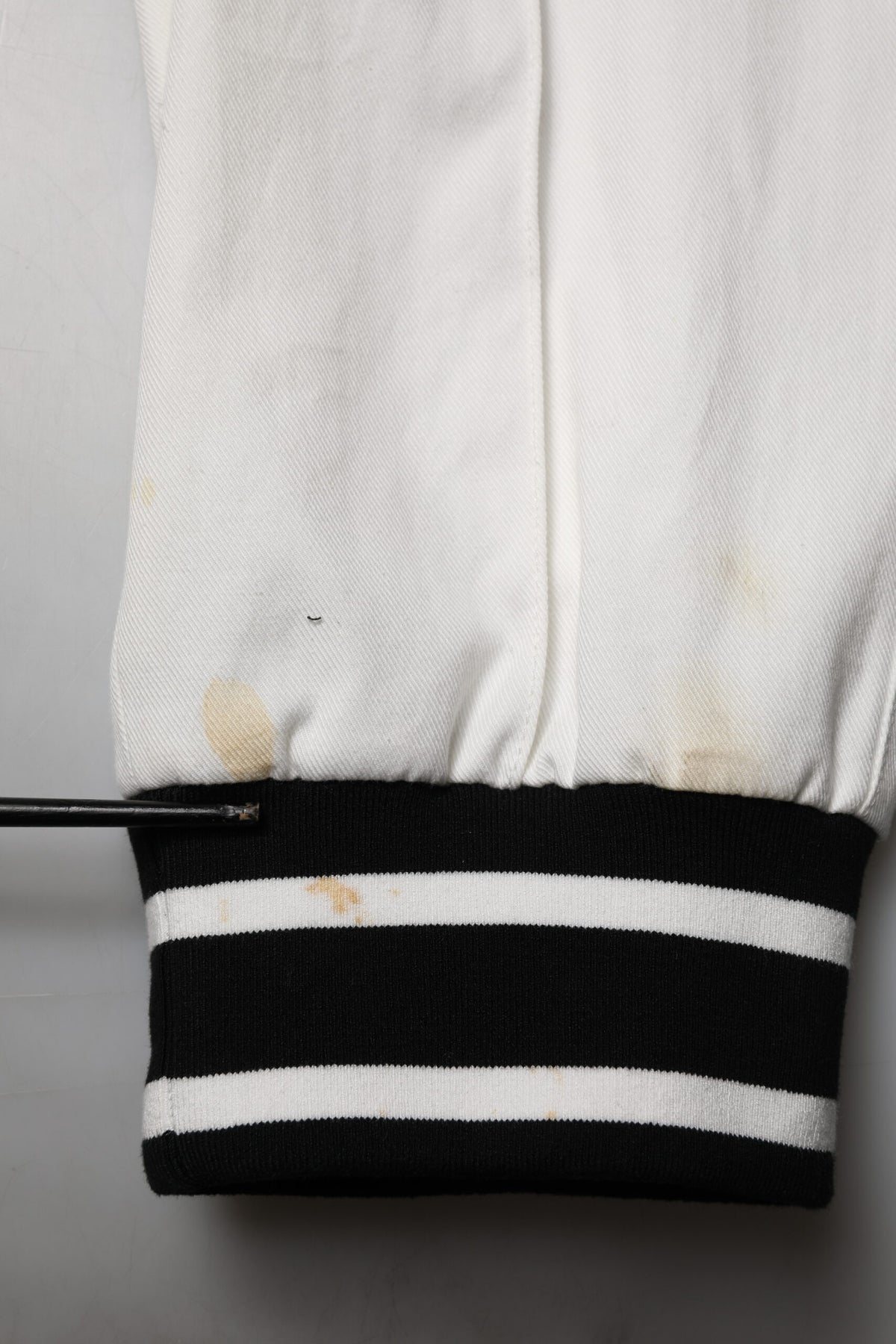 Pantalon cargo jogger blanc en coton Dolce &amp; Gabbana pour homme