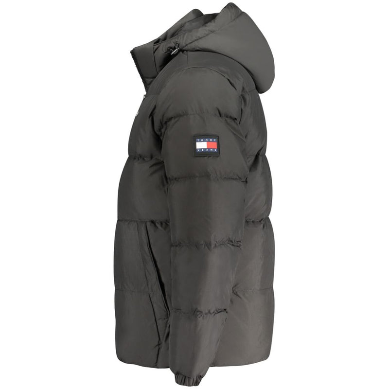 Tommy Hilfiger heren jas van gerecycled polyester in het zwart.