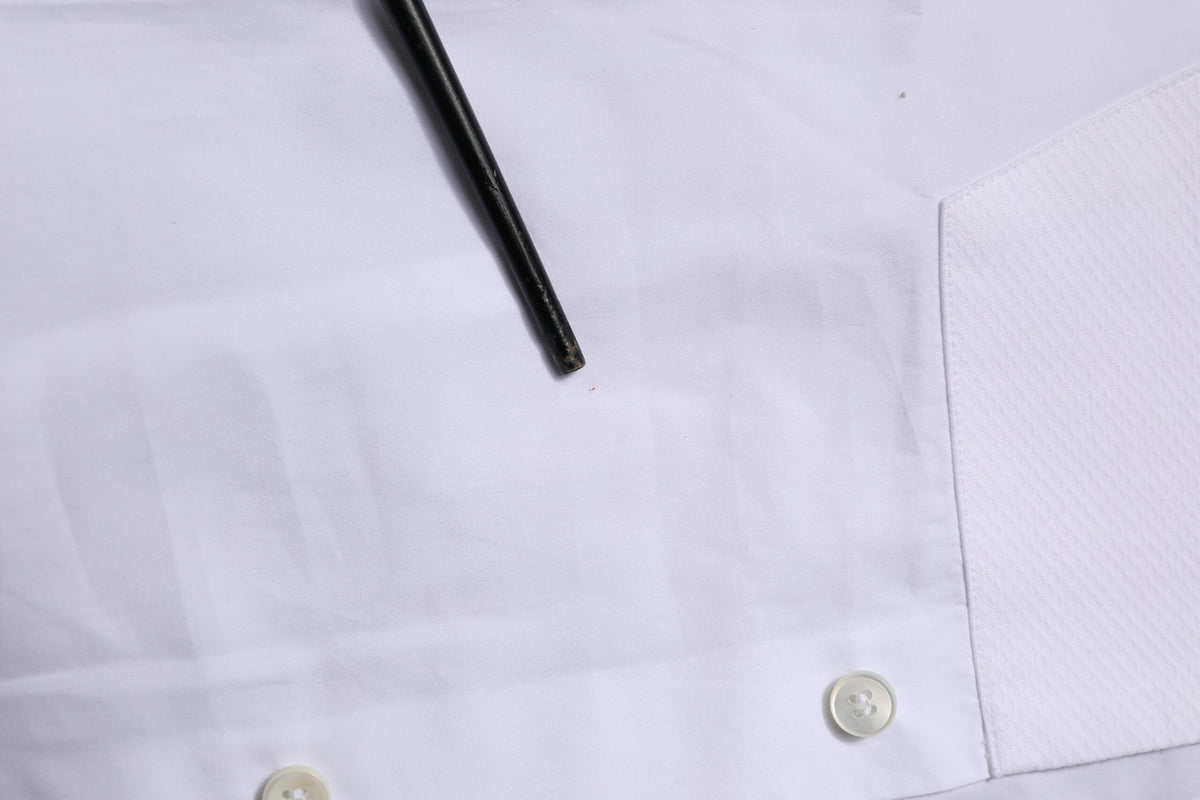 Chemise habillée blanche en popeline de coton à col montant de Dolce &amp; Gabbana, dorée.