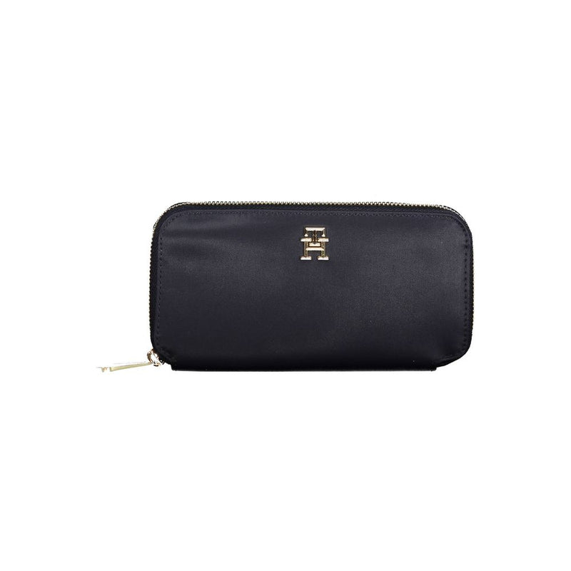 Tommy Hilfiger Blue Nylon Women Wallet - Élégante et Pratique