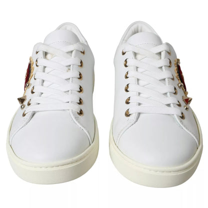 Dolce & Gabbana witte leren sneakers met gouden en rode hartjes