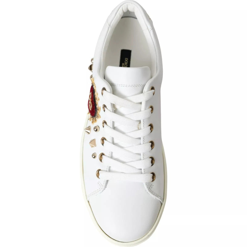 Dolce & Gabbana Portofino Sneakers en Cuir Blanc avec Coeur Rouge et Or