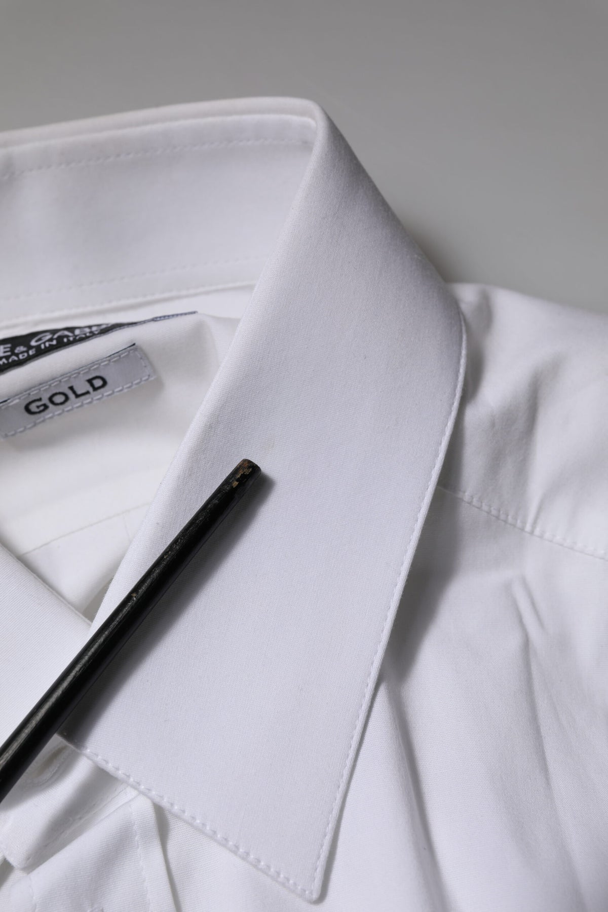 Chemise habillée à manches longues dorée et blanche Dolce &amp; Gabbana