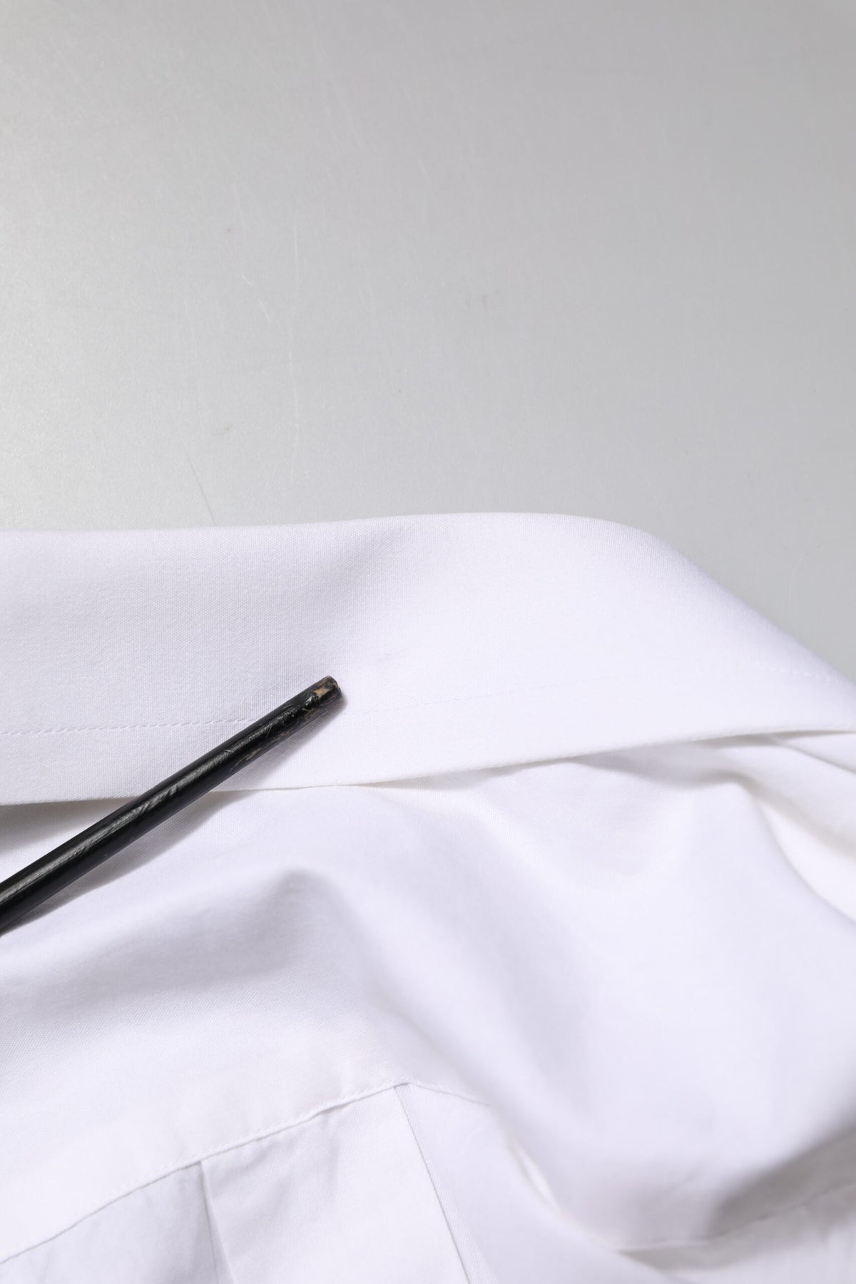 Chemise habillée à manches longues en coton blanc doré de Dolce &amp; Gabbana