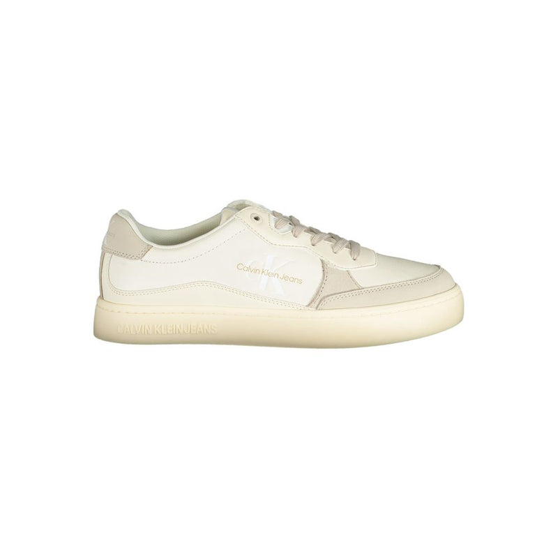 Calvin Klein Sneakers Élégants Blancs avec Accents Contrastés