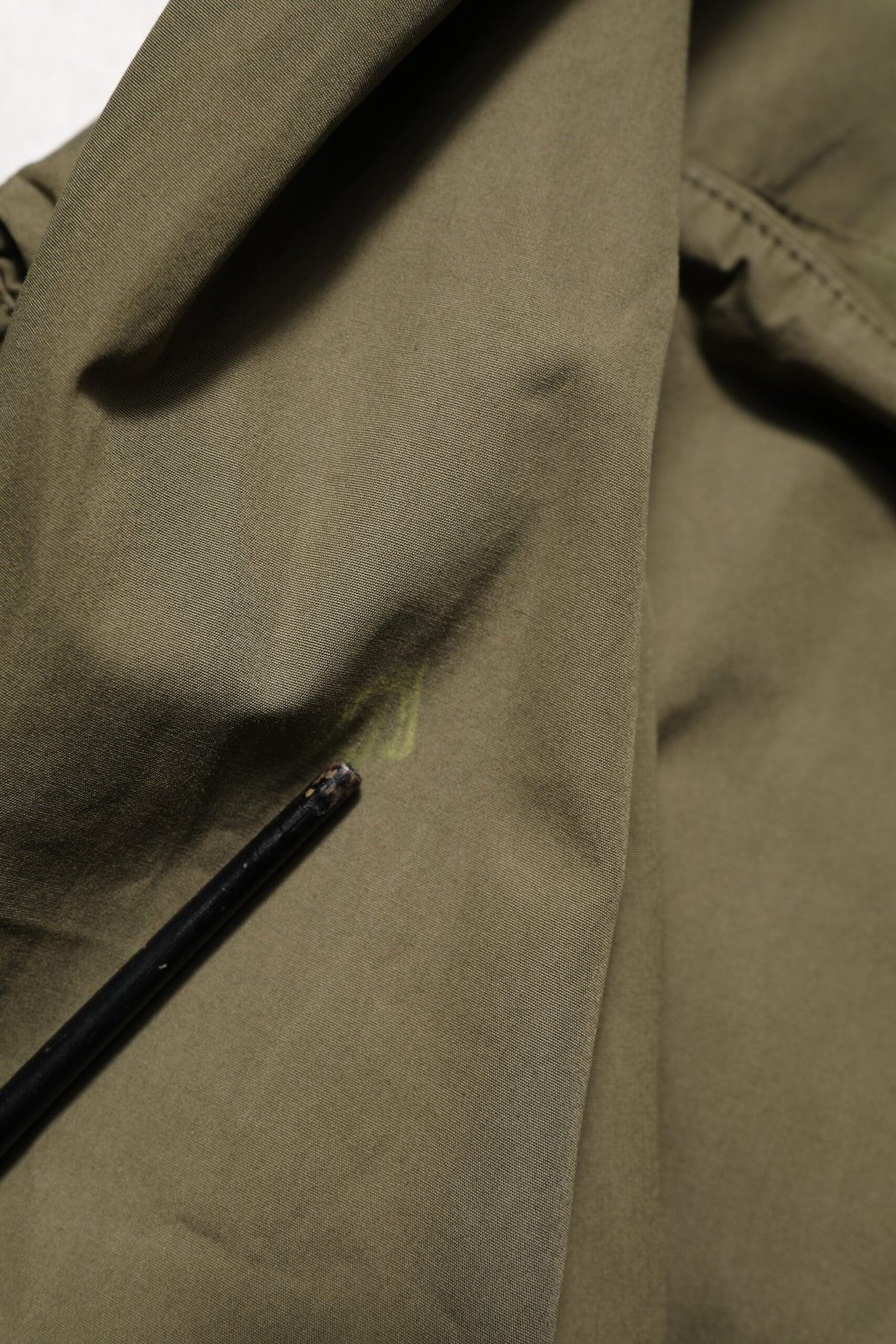 Chemise à manches longues et col boutonné vert armée de Dolce &amp; Gabbana