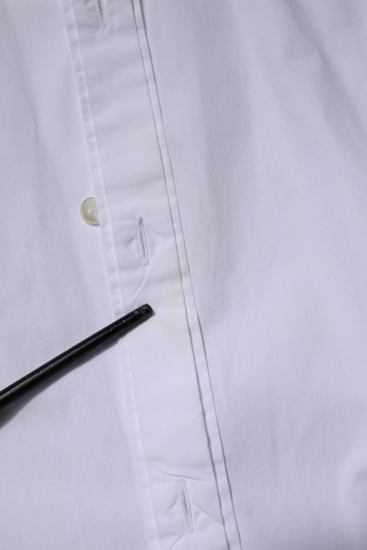 Chemise blanche en coton à manches longues, dorée, Dolce &amp; Gabbana.