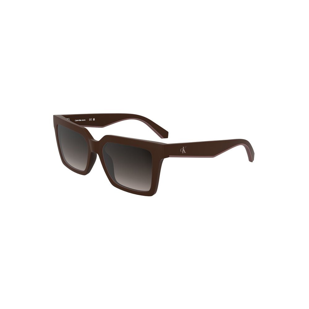 Lunettes de soleil pour femme Calvin Klein en tissu à base de matières biologiques, couleur rouge.