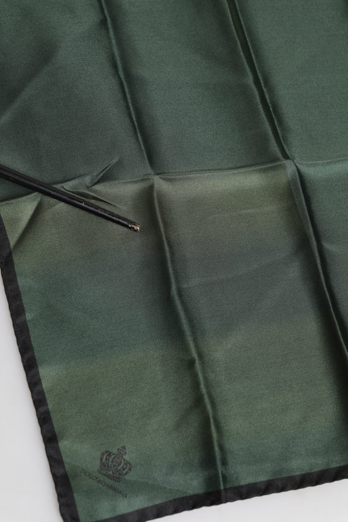 Foulard carré en soie vert DG Crown pour homme Dolce &amp; Gabbana