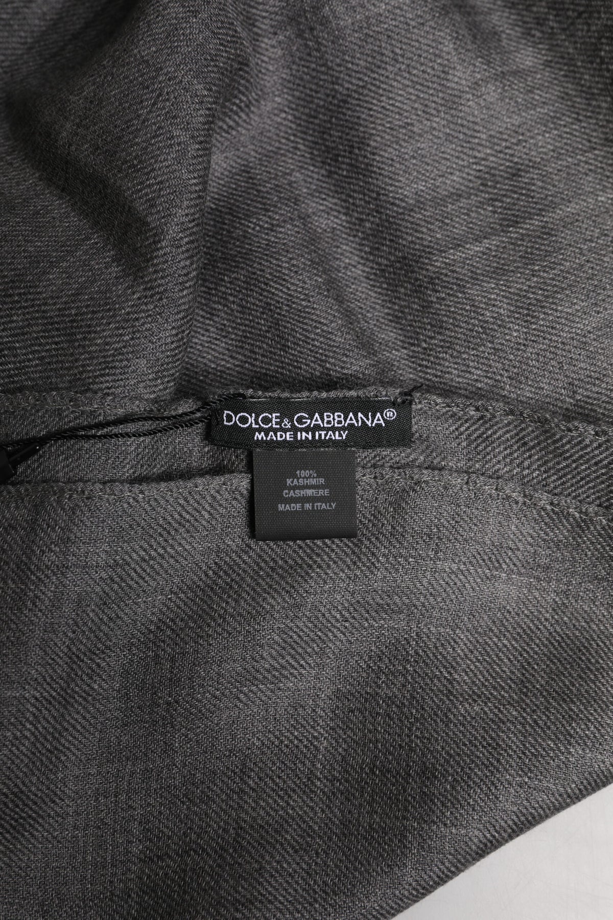 Foulard châle cache-cou imprimé logo gris Dolce &amp; Gabbana