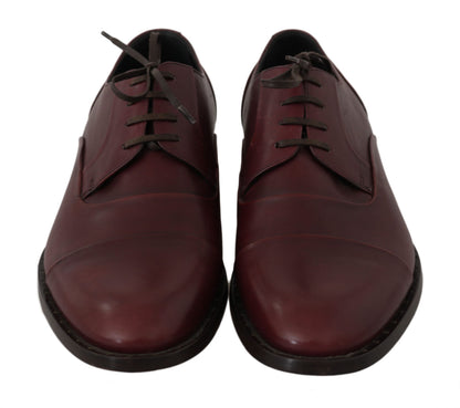 Chaussures habillées Derby en cuir rouge Bordeaux de Dolce & Gabbana