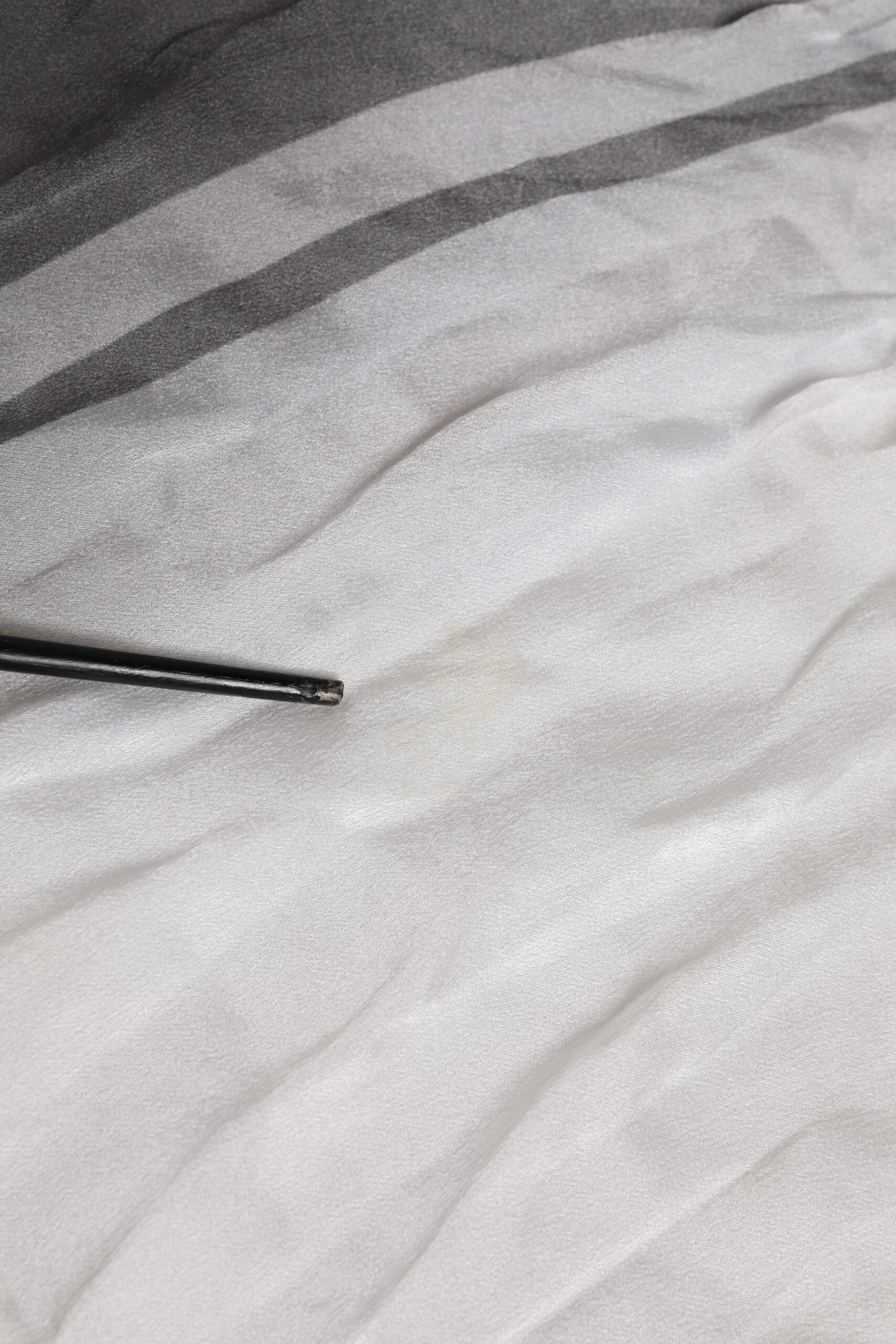 Foulard en soie blanc et noir Dolce & Gabbana