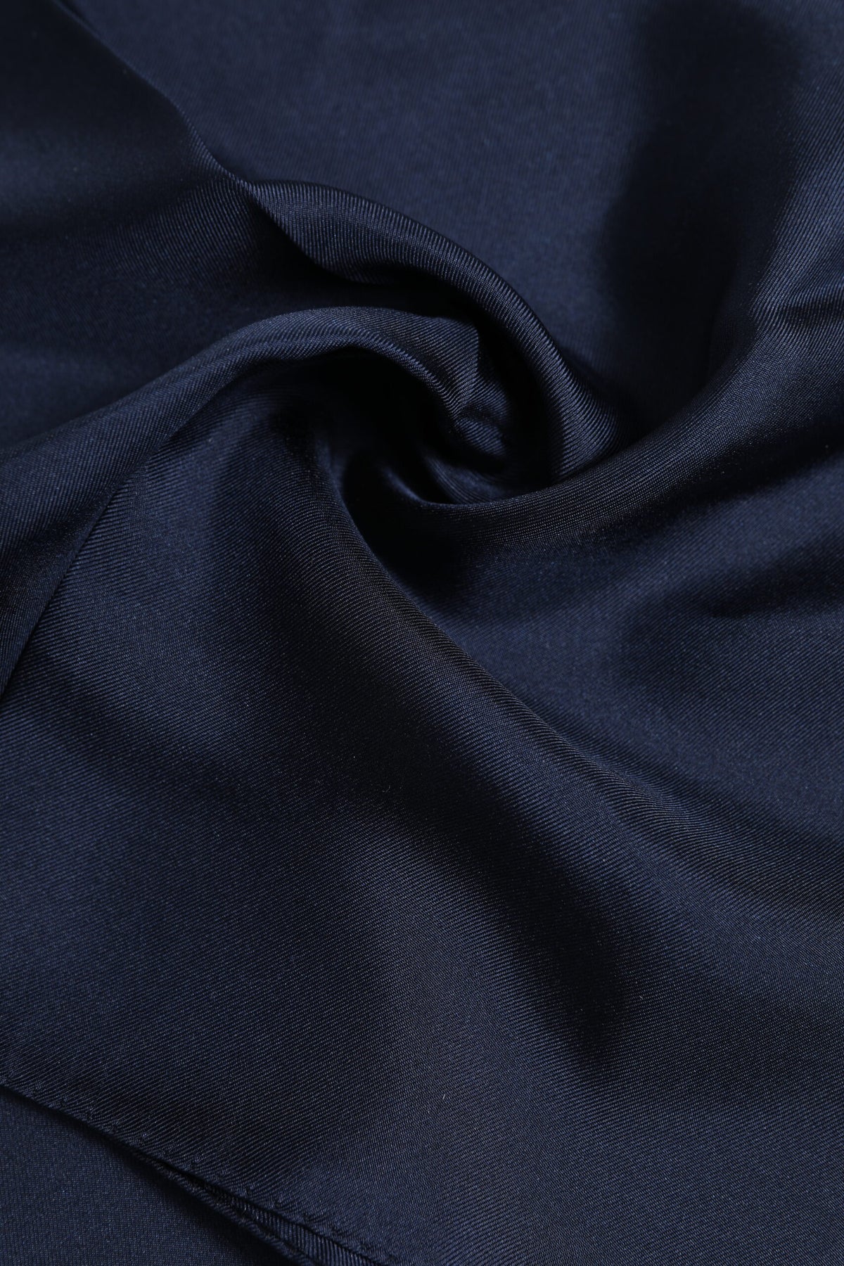 Foulard carré en soie bleu foncé Dolce &amp; Gabbana pour homme