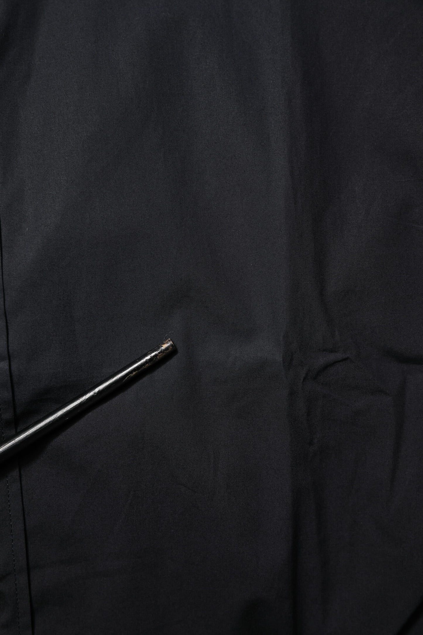 Dolce & Gabbana zwart katoenen overhemd met gouden details en lange mouwen