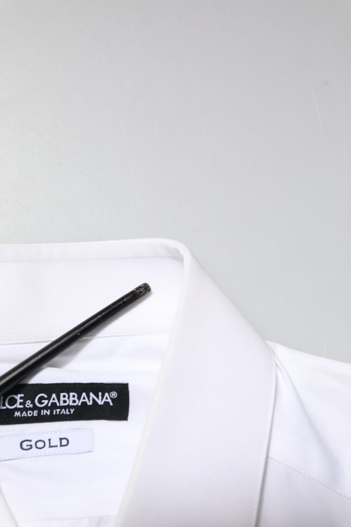 Chemise blanche Dolce &amp; Gabbana brodée or.