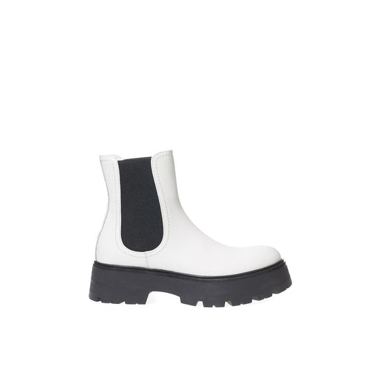 Botte en cuir noir et blanc d'Alexander McQueen