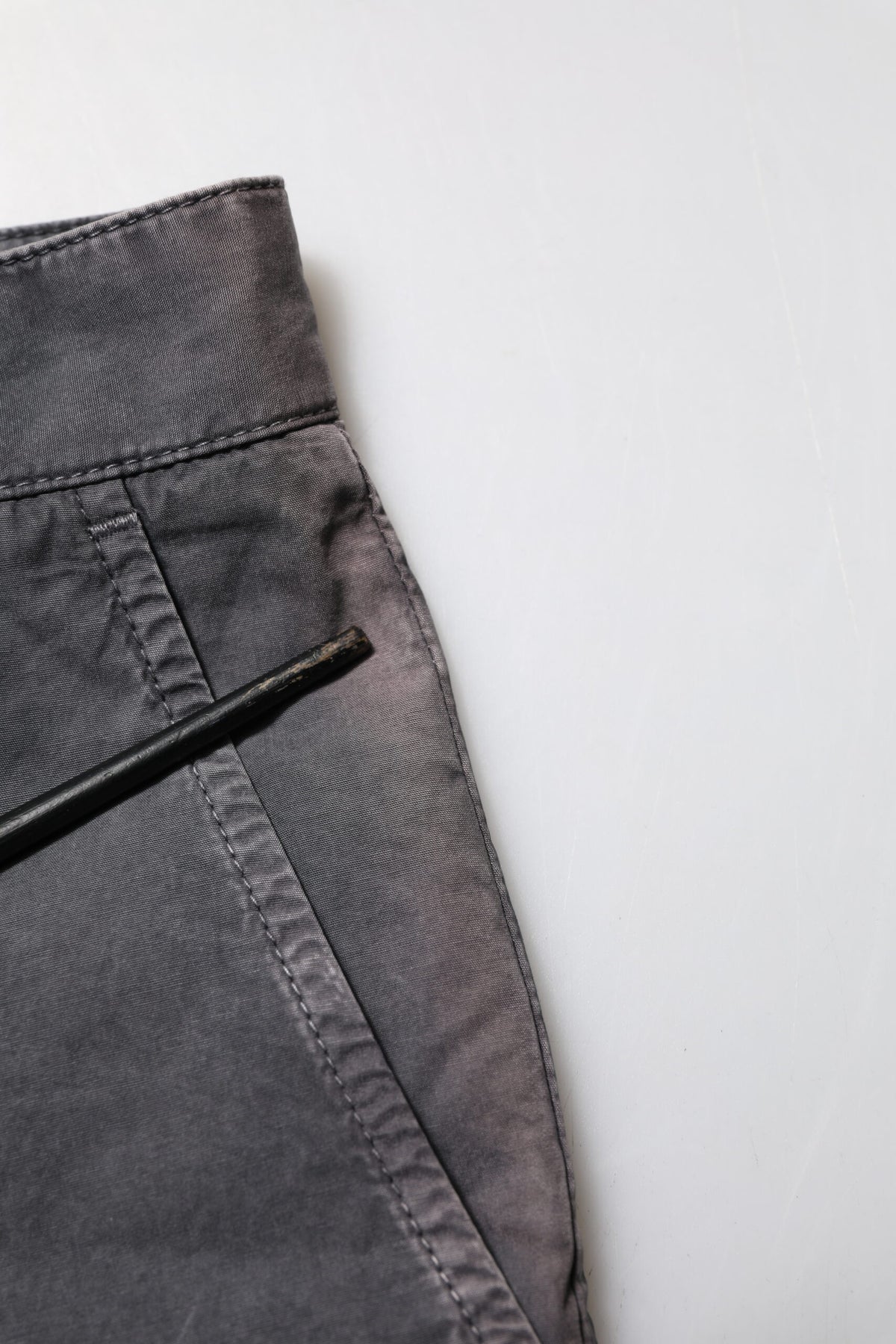Shorts en jean en coton extensible gris foncé de Dolce &amp; Gabbana