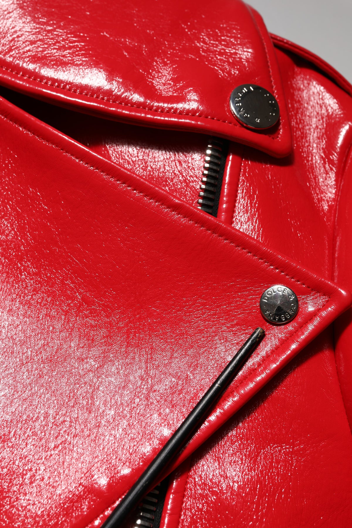 Dolce & Gabbana Veste Rouge en Cuir d'Agneau à Fermeture Éclair