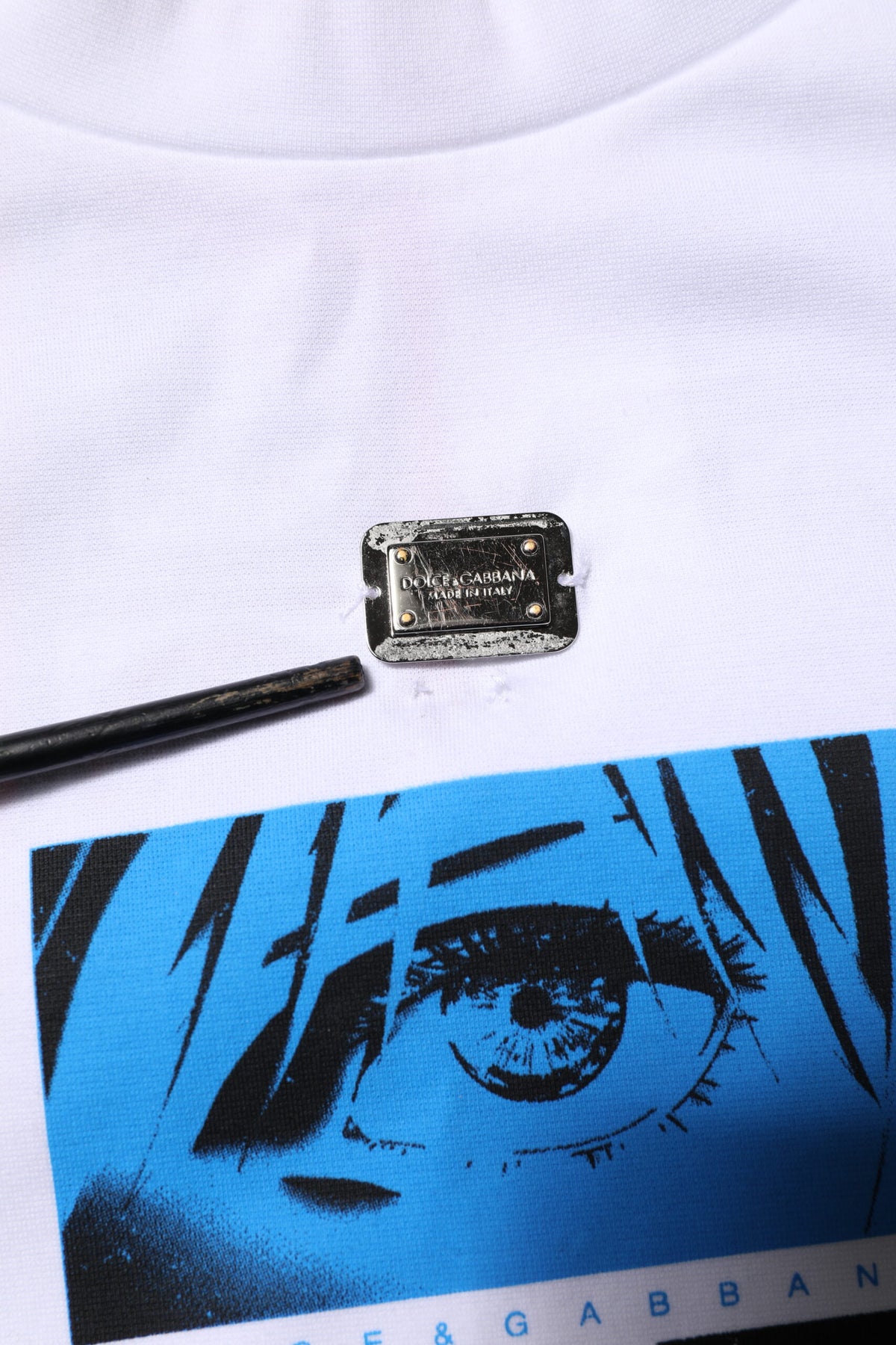 T-shirt en coton blanc à col rond avec imprimé graphique de Dolce &amp; Gabbana