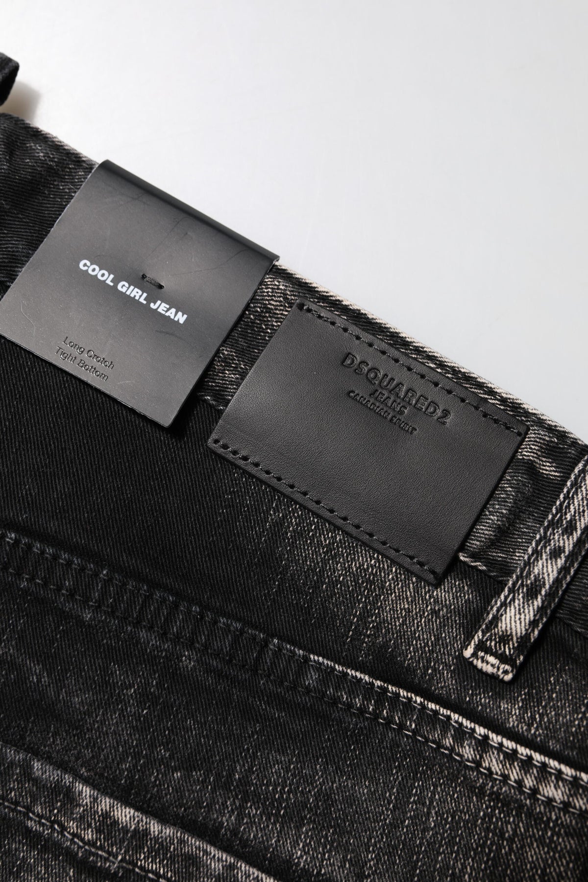 Dsquared² Jeans Denim Noir Lavé Taille Mi-Haute Tapered