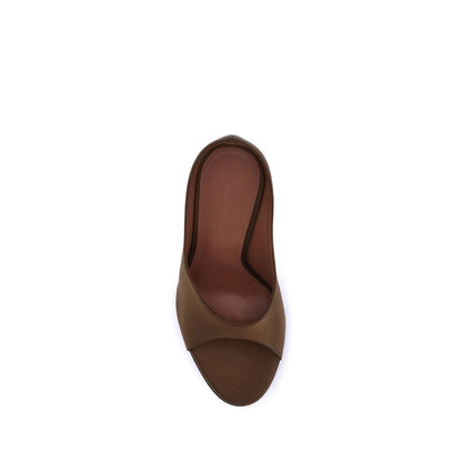 Sandales en satin Anok d'Amina Muaddi