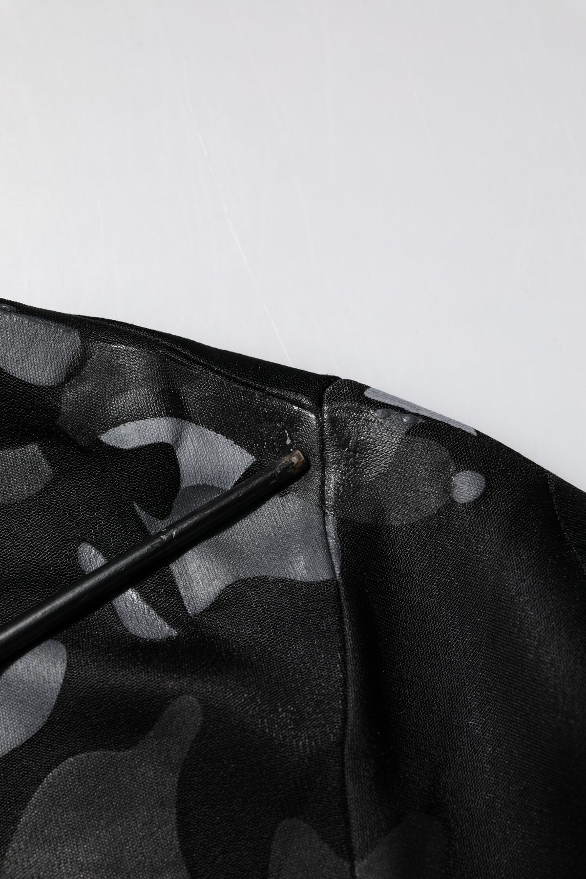 Sweat à capuche noir à motif camouflage Dolce &amp; Gabbana