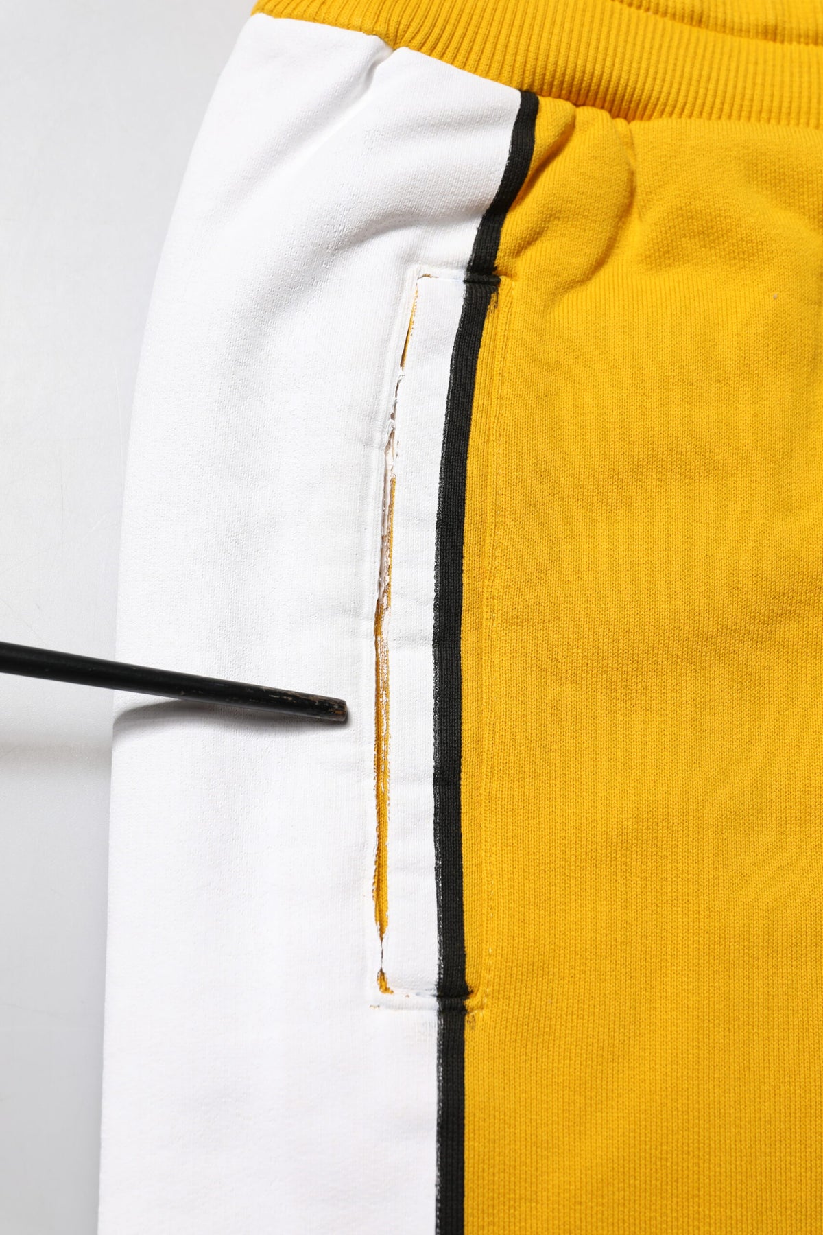 Jogging en coton jaune avec logo Dolce &amp; Gabbana