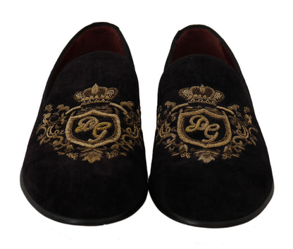 Mocassins en velours noir avec couronne dorée de Dolce & Gabbana