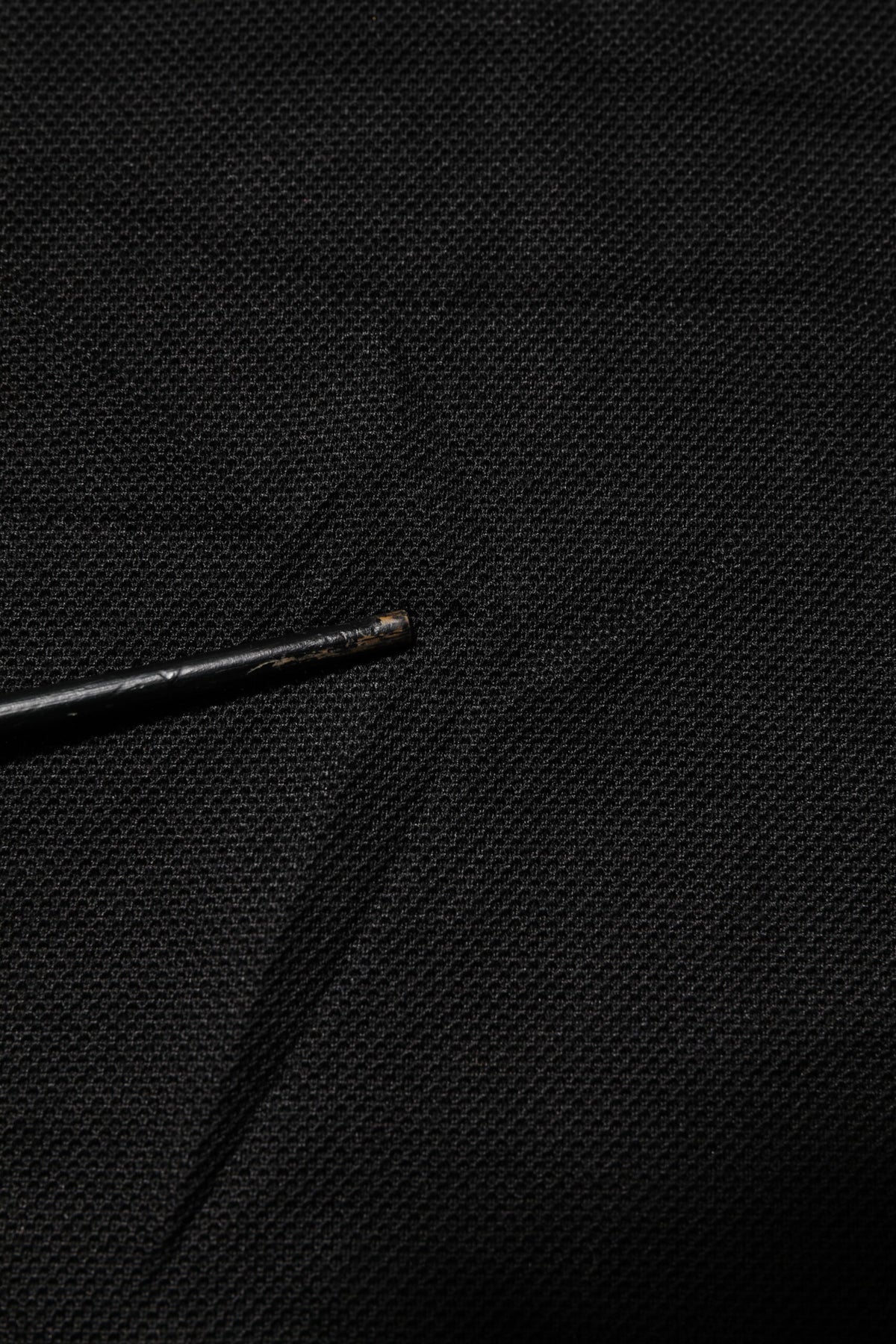 Polo homme Dolce &amp; Gabbana en soie noire à col V DG.