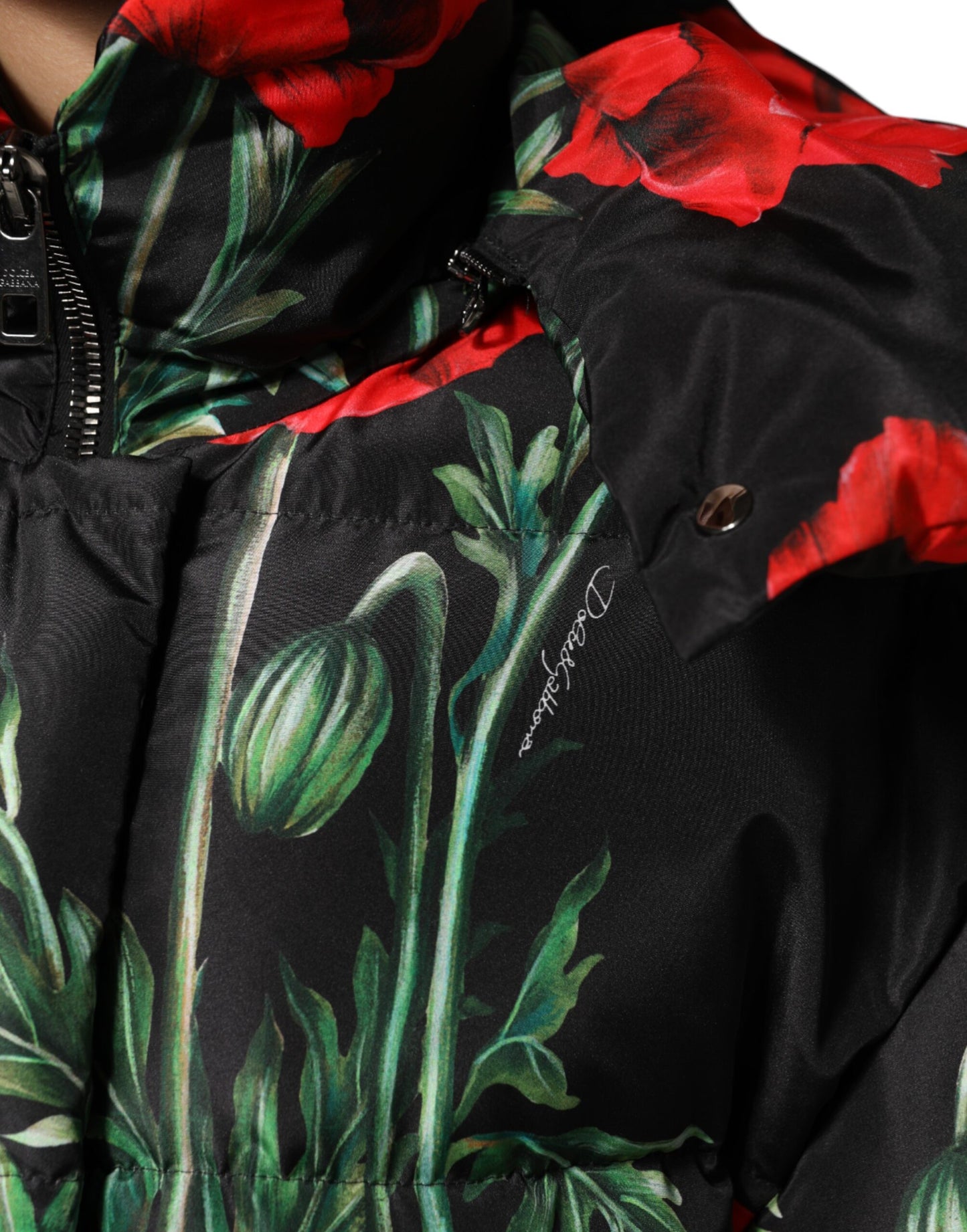 Veste courte matelassée à capuche en polyester noir à motifs floraux de Dolce & Gabbana