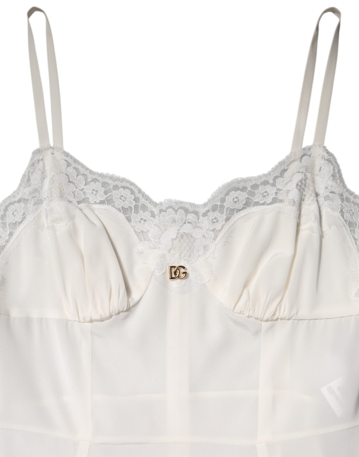 Vêtements de nuit en soie Dolce & Gabbana, dentelle blanche, logo DG.