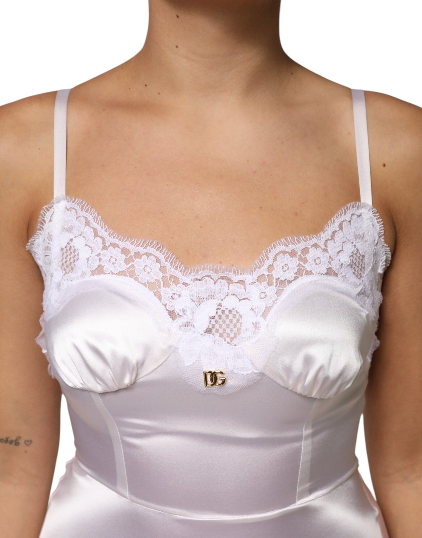 Dolce & Gabbana Witte Kant Gouden DG Logo Zijden Jurk Nachtkleding