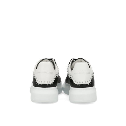 Sneakers oversize à clous Alexander McQueen