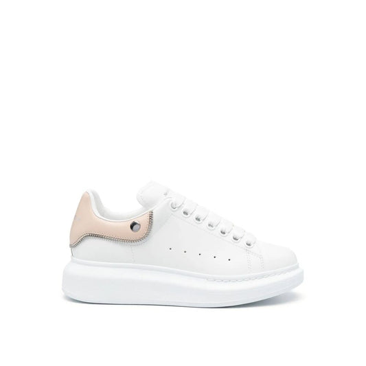 Sneakers en cuir surdimensionnées d'Alexander McQueen