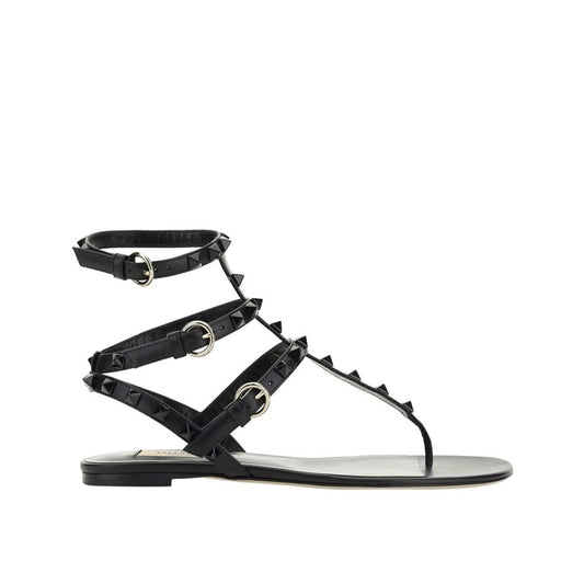 Valentino Garavani Rockstud Flip-Flop Sandlas