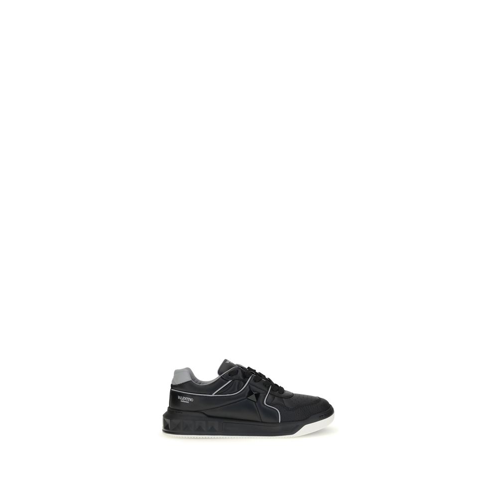 Valentino Garavani One Stud Low-Top Sneakers