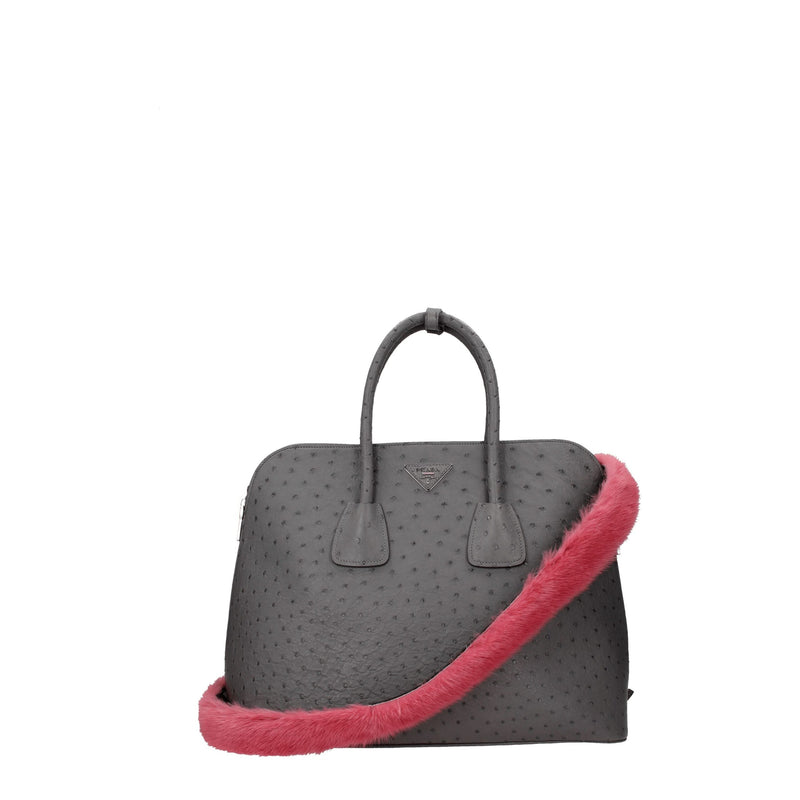Prada Pink Fur Shoulder Bag - Élégance et Style