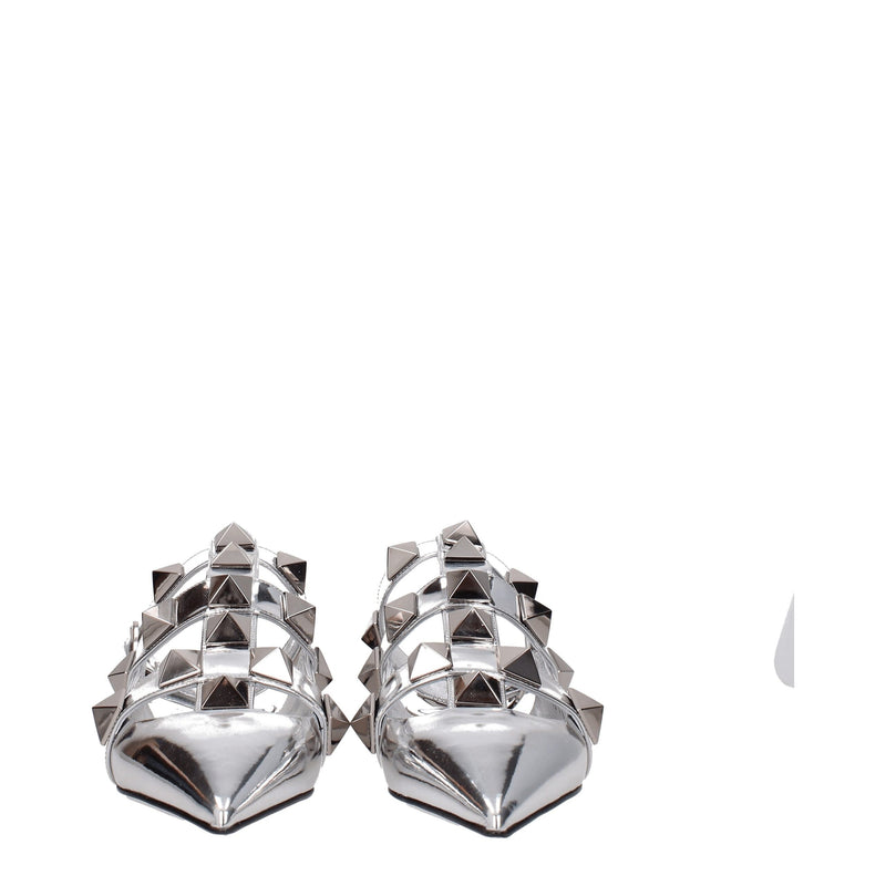 Valentino Garavani Sandales Plates en Cuir Gris - Élégance et Confort