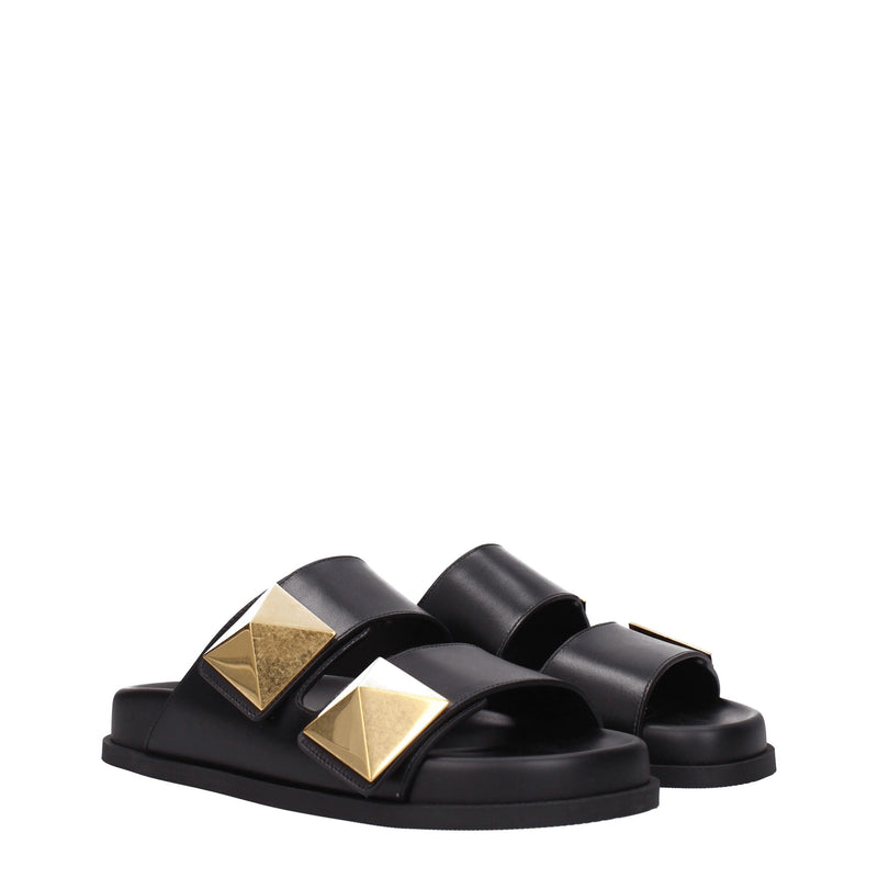 Valentino Garavani Black Leather Slippers - Élégance et Confort