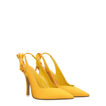 Les escarpins à talons hauts en satin orange de The Attico