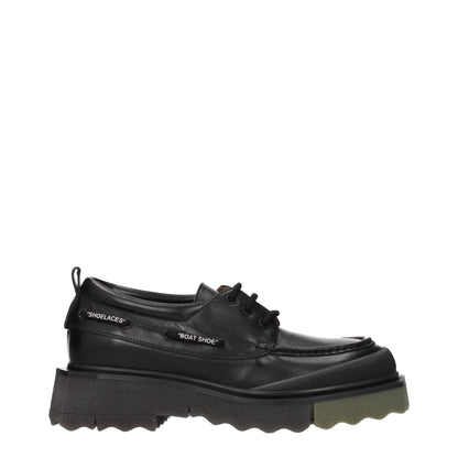 Mocassins à enfiler en cuir blanc cassé et noir
