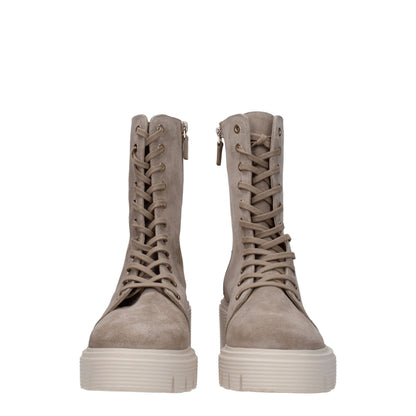 Stuart Weitzman Begele Deren Ankle Boots