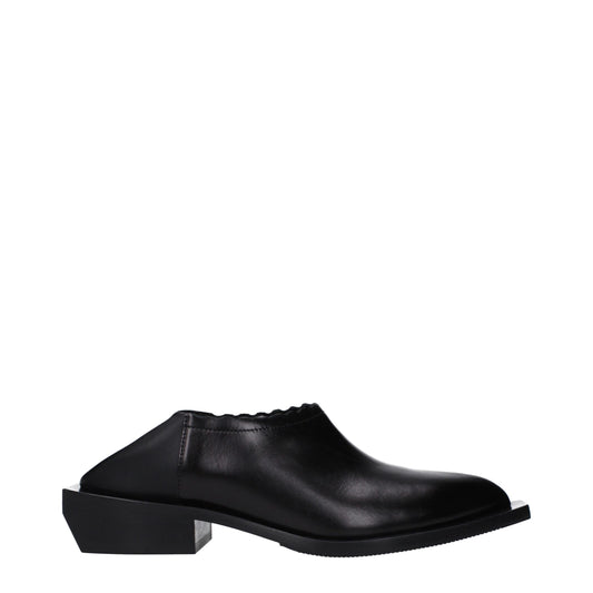 Moschino leren slippers in zwart