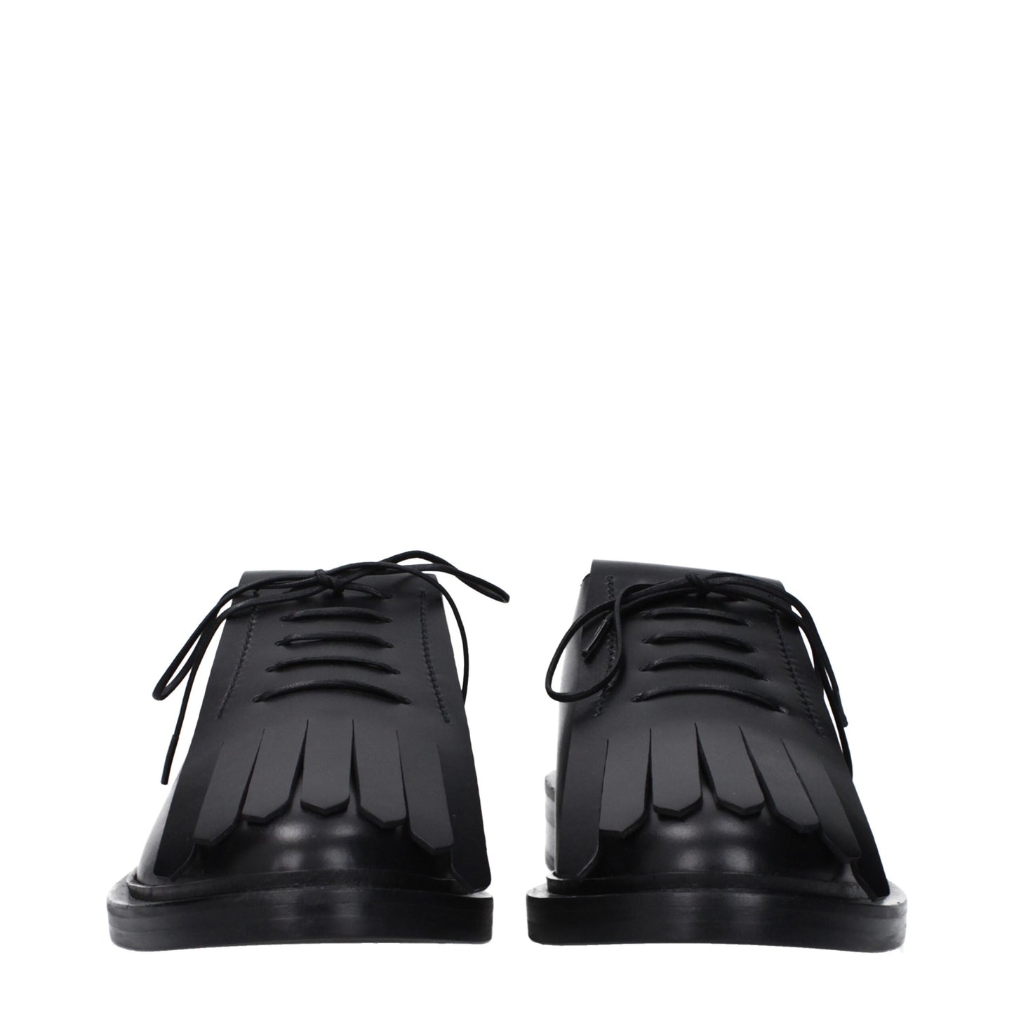 Max Mara, escarpins et mocassins en cuir noir