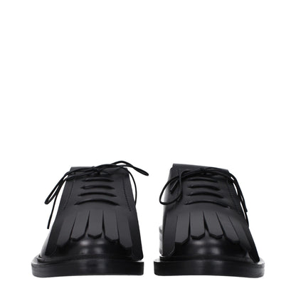 Max Mara, escarpins et mocassins en cuir noir